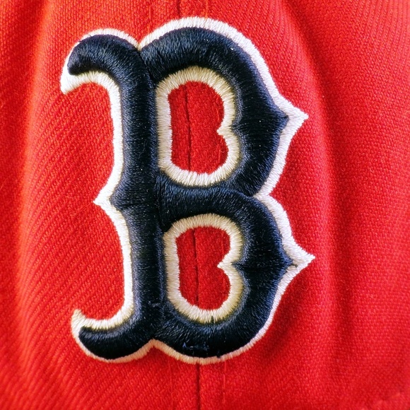 BOSTON RED SOX  NEW ERA Sz 7 3/8 BaseBall Cap Hat - Picture 2 of 7